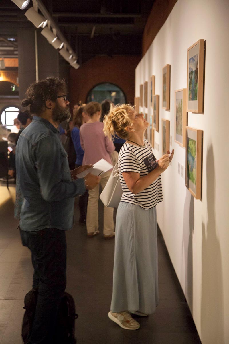 Exposición La nave de los necios. Una travesía de cuento en diálogo con la pintura flamenca.