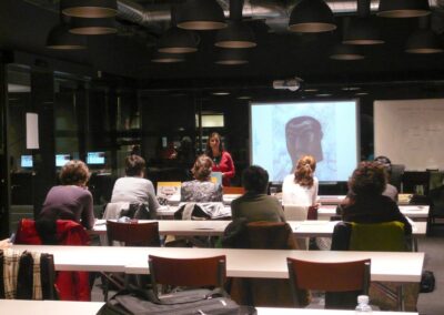 Talleres y cursos. Transcurso. Pantalia Gestiones Culturales